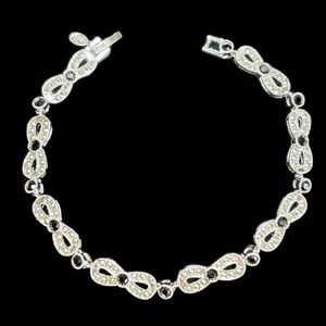 NWOT Premier Designs Black with Rhinestone Bracelet